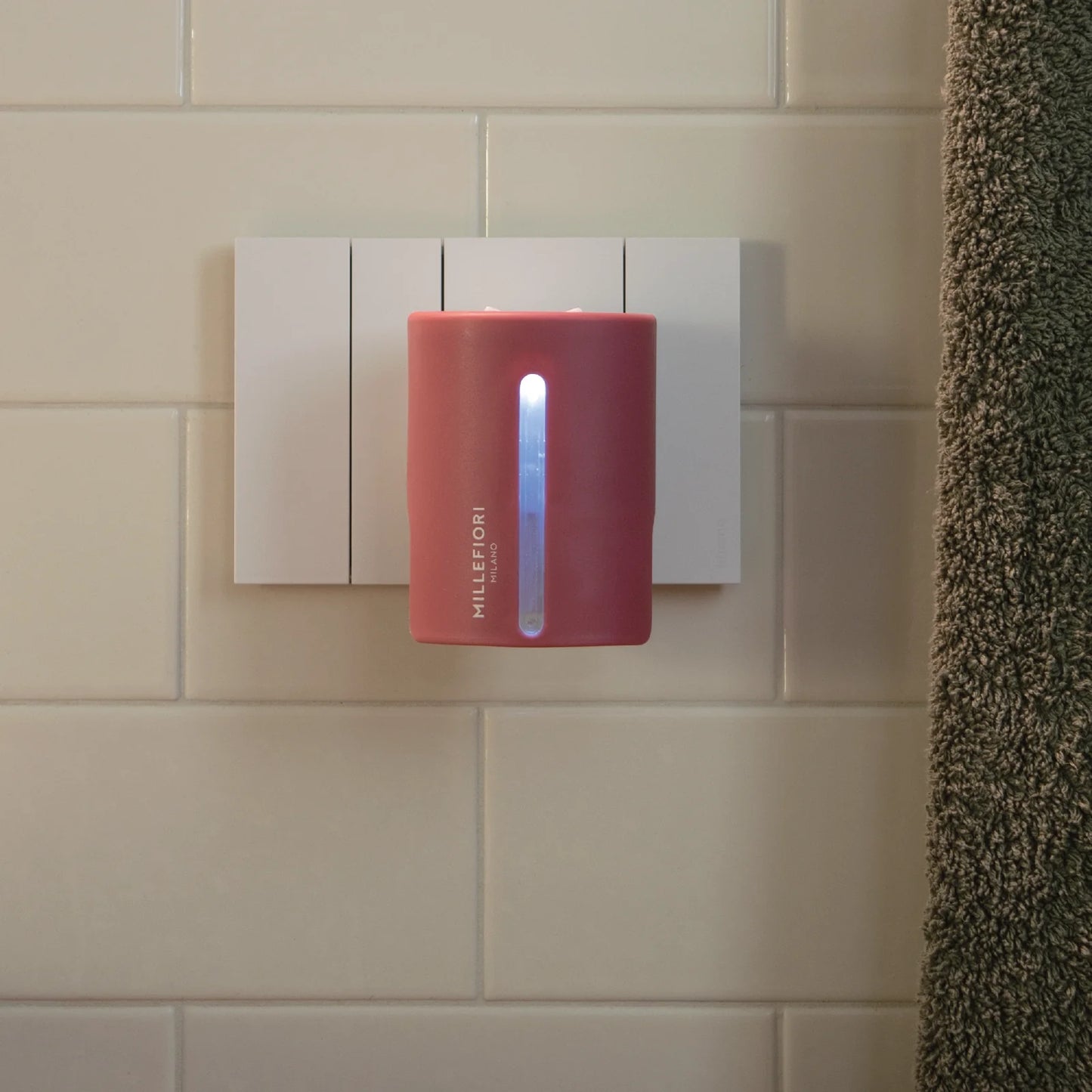 Diffusore di fragranza elettrico rosa malva - Millefiori Milano