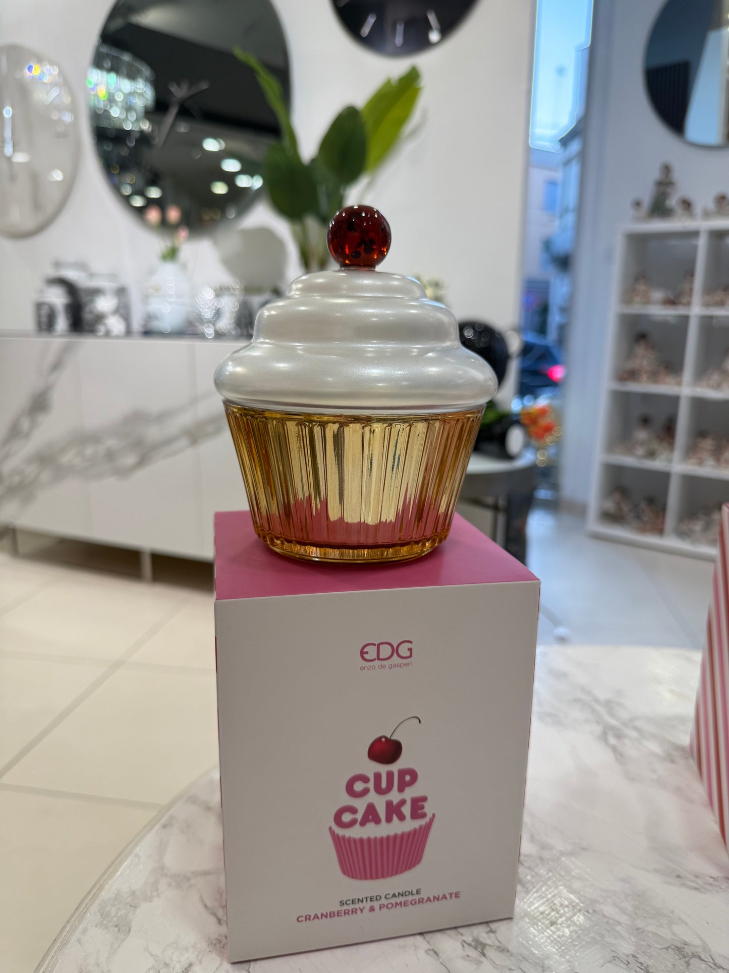 Candela Cupcake 'Ginger & Warm Vanilla' D12 H14,5 - EDG