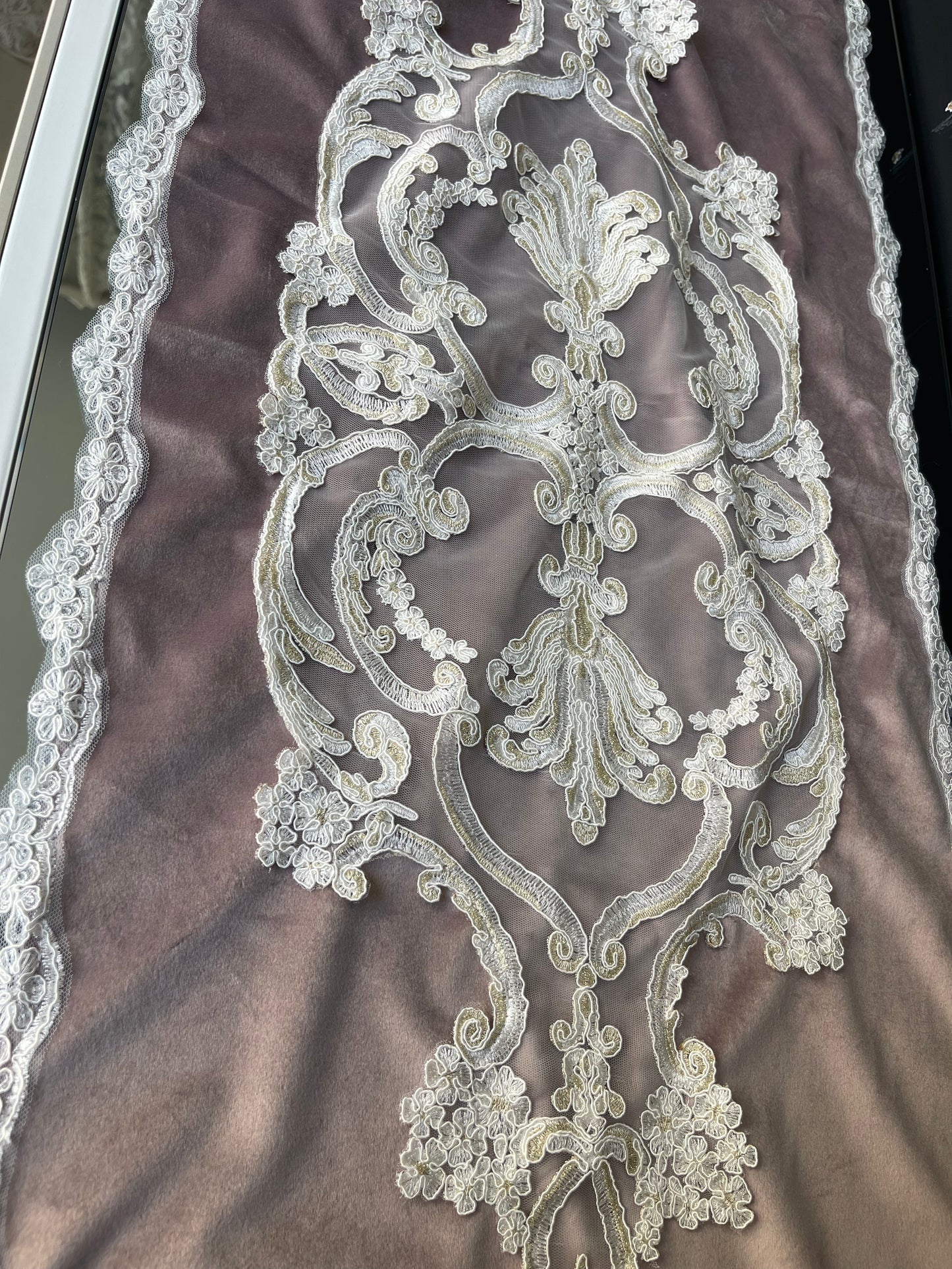 Runner con pizzo- Armonia