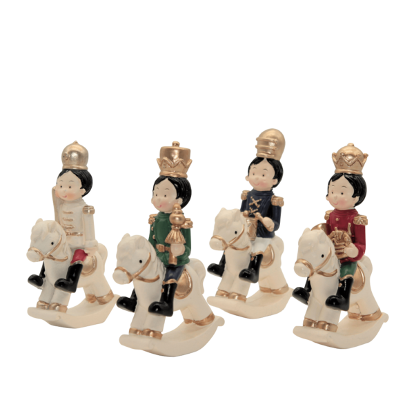 Soldatini con cavallo in resina 4 ass. 6x3x h.10,5cm -AD regali