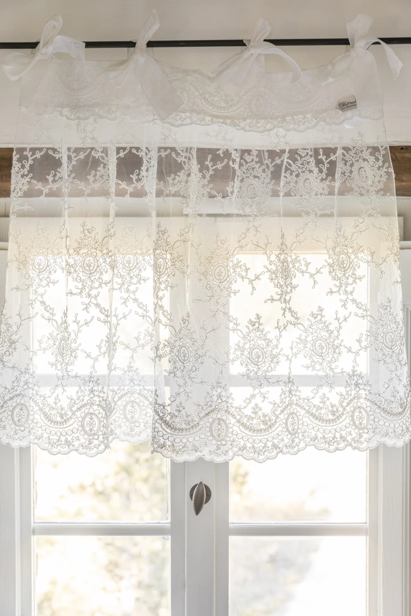 Mantovana in pizzo Corinzio con smerlo - Chez moi