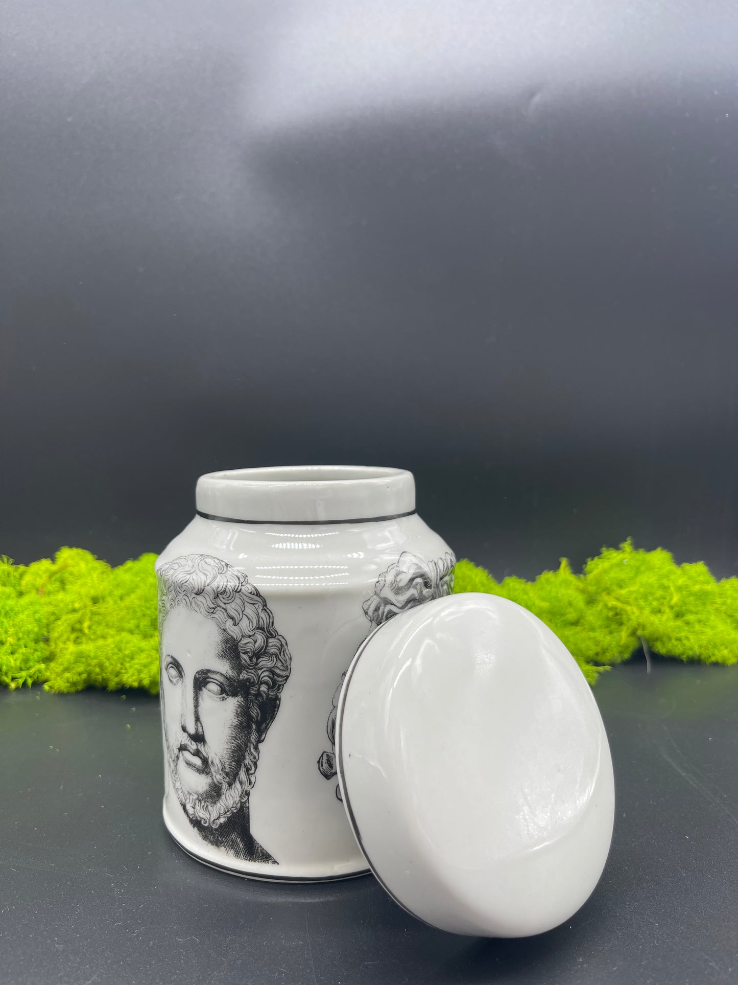 EDG - Vaso Teste Porcellana Con Coperchio H13 D11