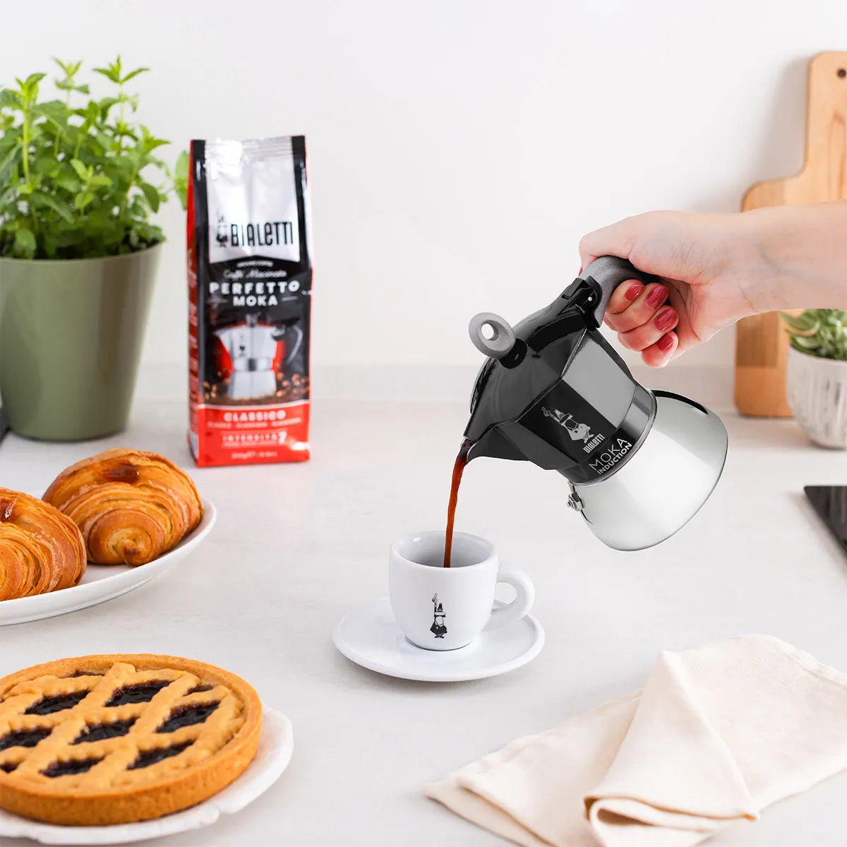 Moka Induzione 2 TZ Nera - Bialetti