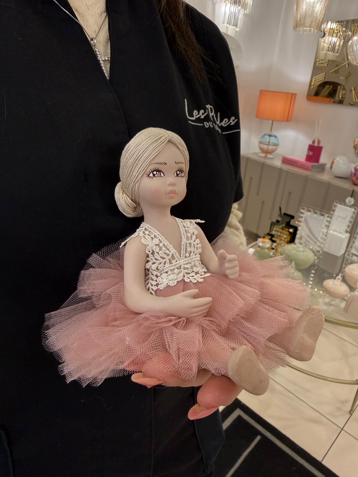 Bambola in tulle rosa D12xH20
