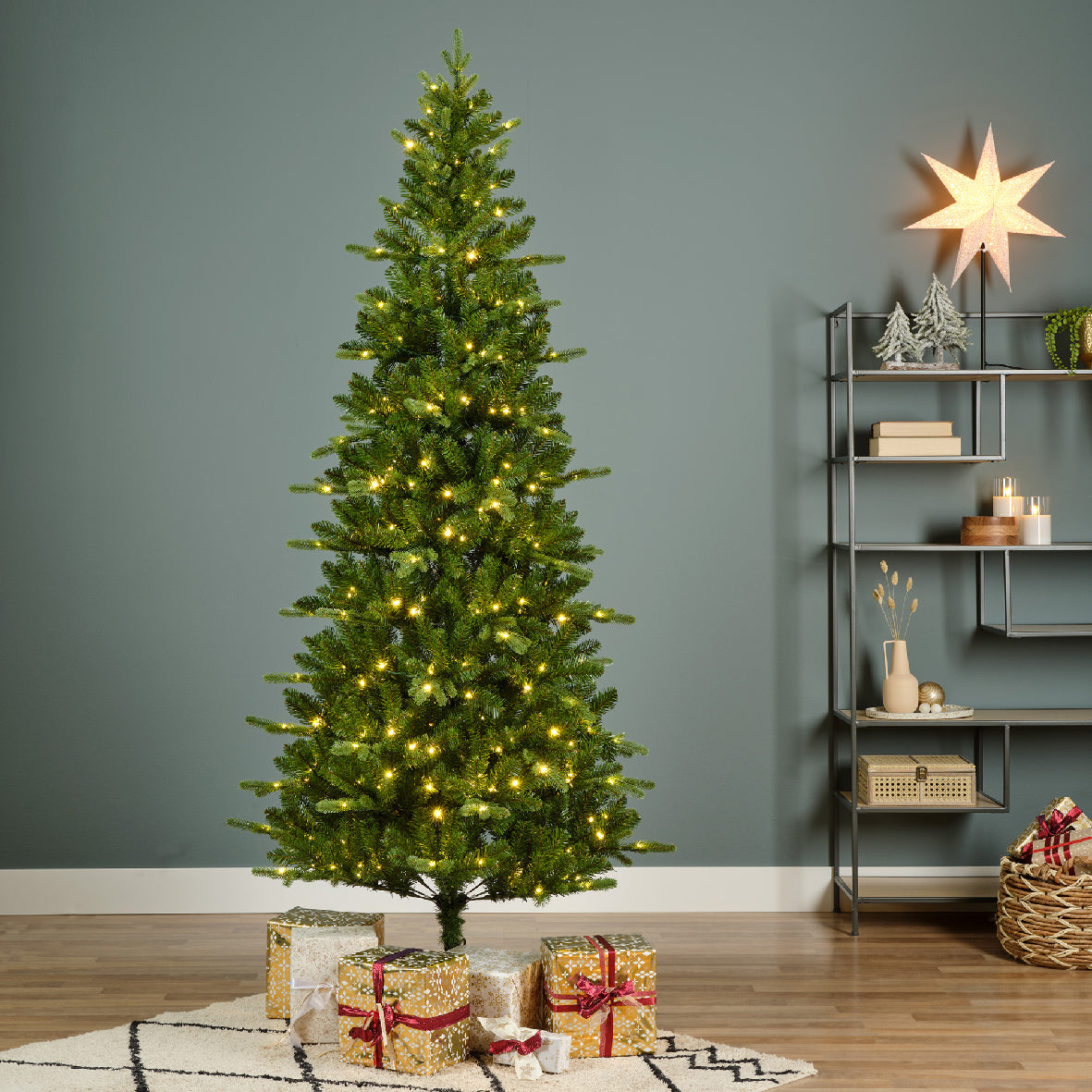 Albero di natale 'Abete Killinghton' con microled H240 - Kaemingk