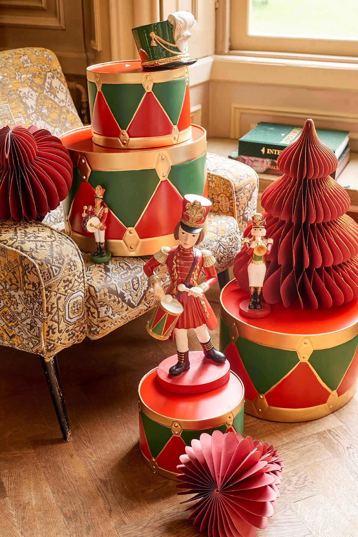 Set Di 10 Plettri Decorativi Natalizi Con Pigne, Bacche Rosse E Rami Di Pino - Per Corone E Ghirlande