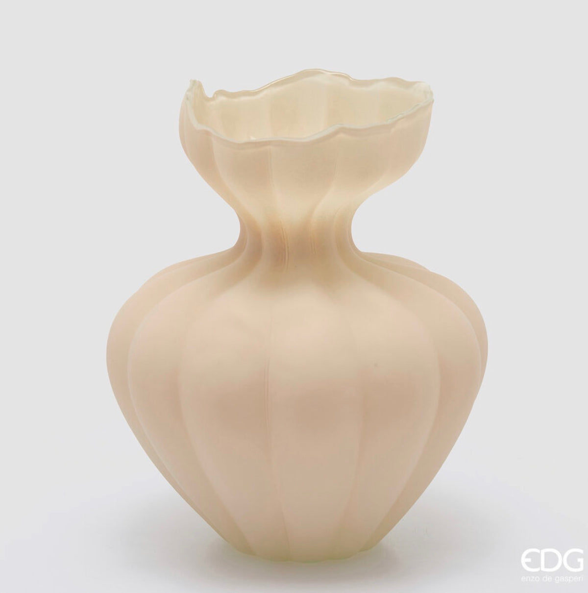 Vaso in vetro 'Flow Sinuoso' avorio D30,50xH19.50 - EDG