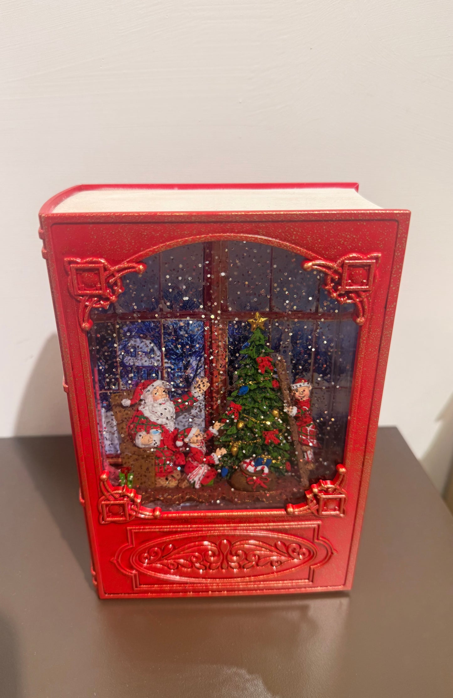 Libro di Natale rosso - L'Arte di nacchi