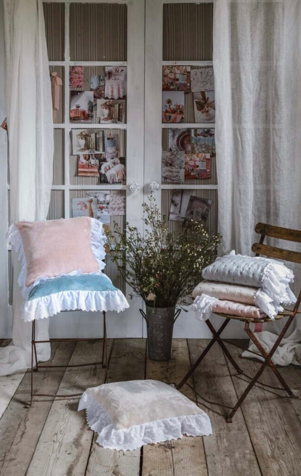 Cuscino in plaid con gala pizzo sangallo - Blanc Maricló