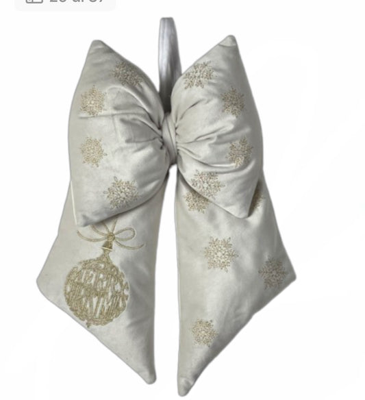 Fiocco con ricamo sfera e scritta ‘Merry christmas’ 37x25 - Clodette